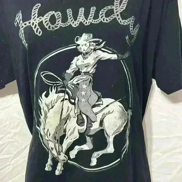 Lotus Fashion Howdy Vintage Cowgirl Tee Size Medium - Picture 2 of 2